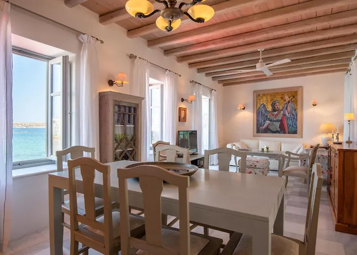 House Of The Sea Vila *